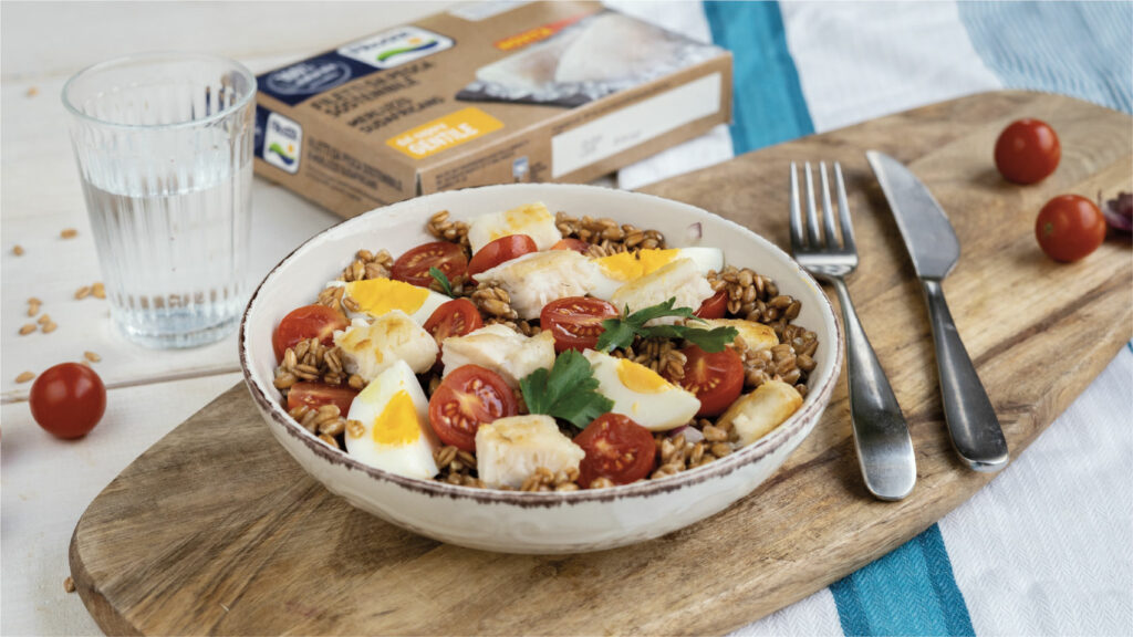 Insalata di merluzzo, pomodorini e farro